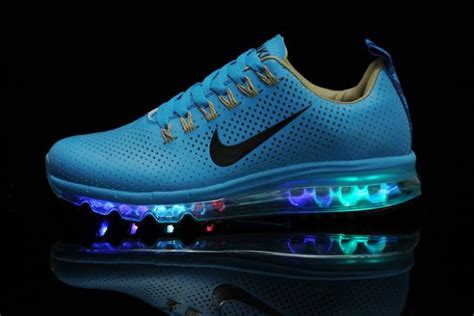 leucht schuhe nike bestellen|light up shoes Nike.